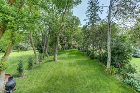 img064.jpg